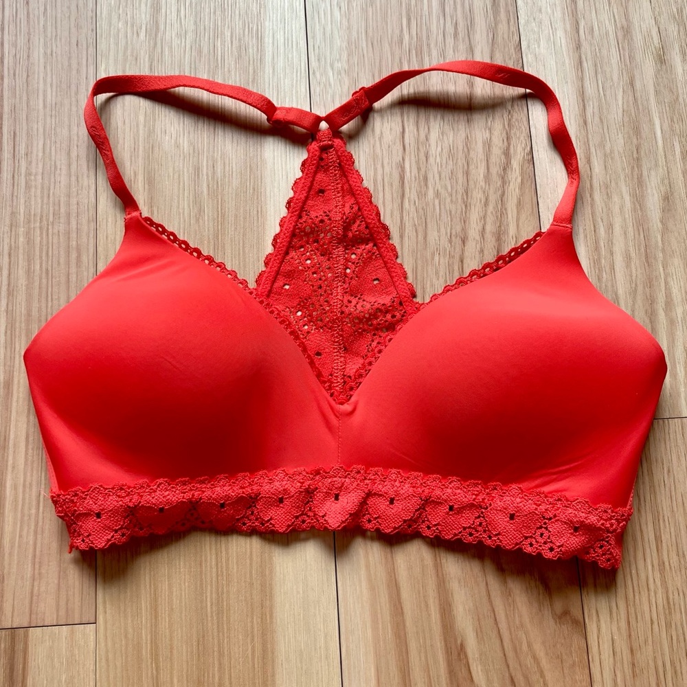 NWOT Aerie Real Happy Wireless Floral Lace Pink/Coral Bra in 34C